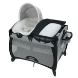 Corral con Cambiador y Sillita Colección Asher Graco