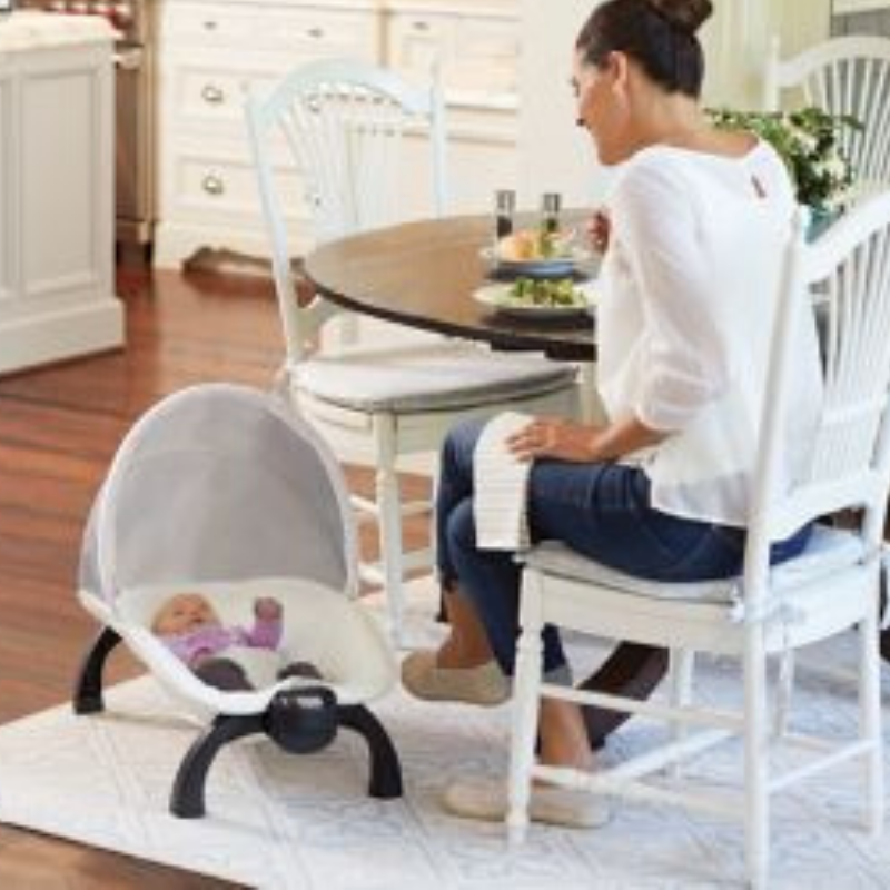 Corral con Cambiador y Sillita Colección Asher Graco